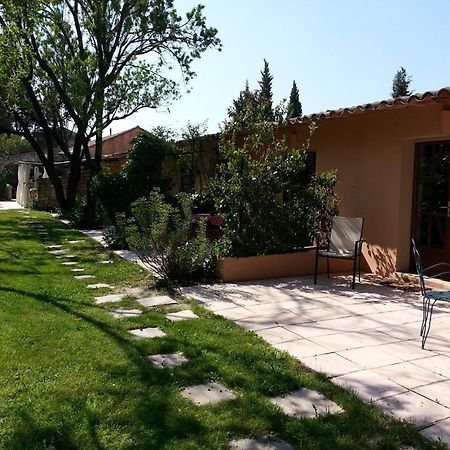 Bed and Breakfast Mas la Provence LʼIsle-sur-la-Sorgue Exterior foto