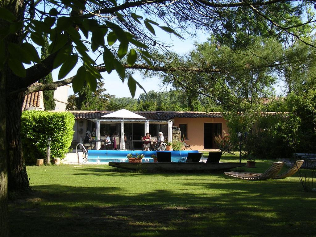 Bed and Breakfast Mas la Provence LʼIsle-sur-la-Sorgue Exterior foto
